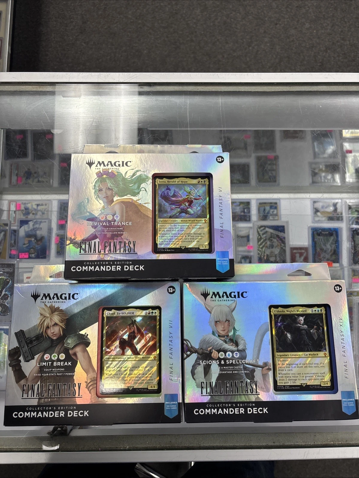 Magic The Gathering Final Fantasy Collector’s Edition Commander Deck Bundle