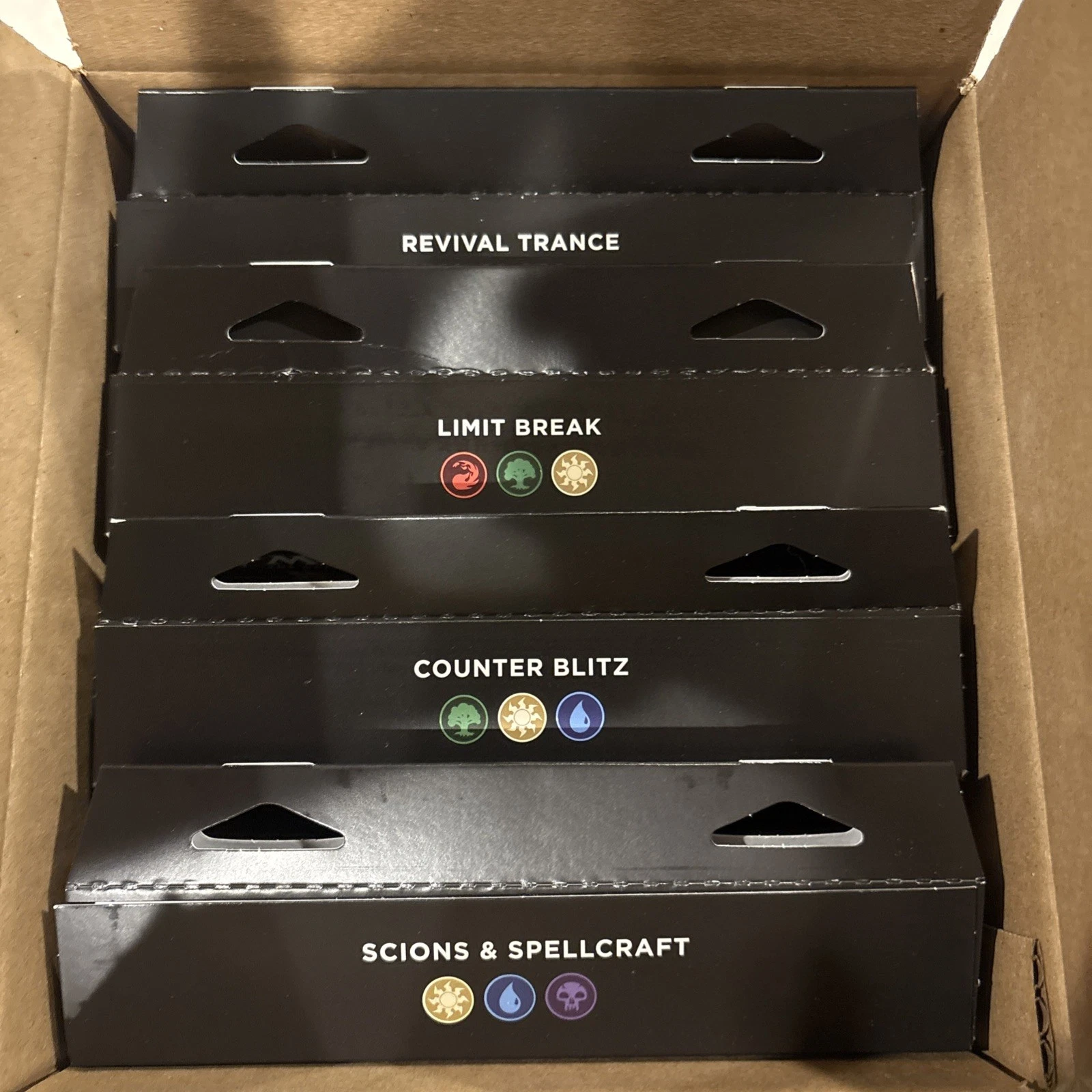 Magic The Gathering FINAL FANTASY Commander Deck Bundle(Set of All 4 Decks) NEW