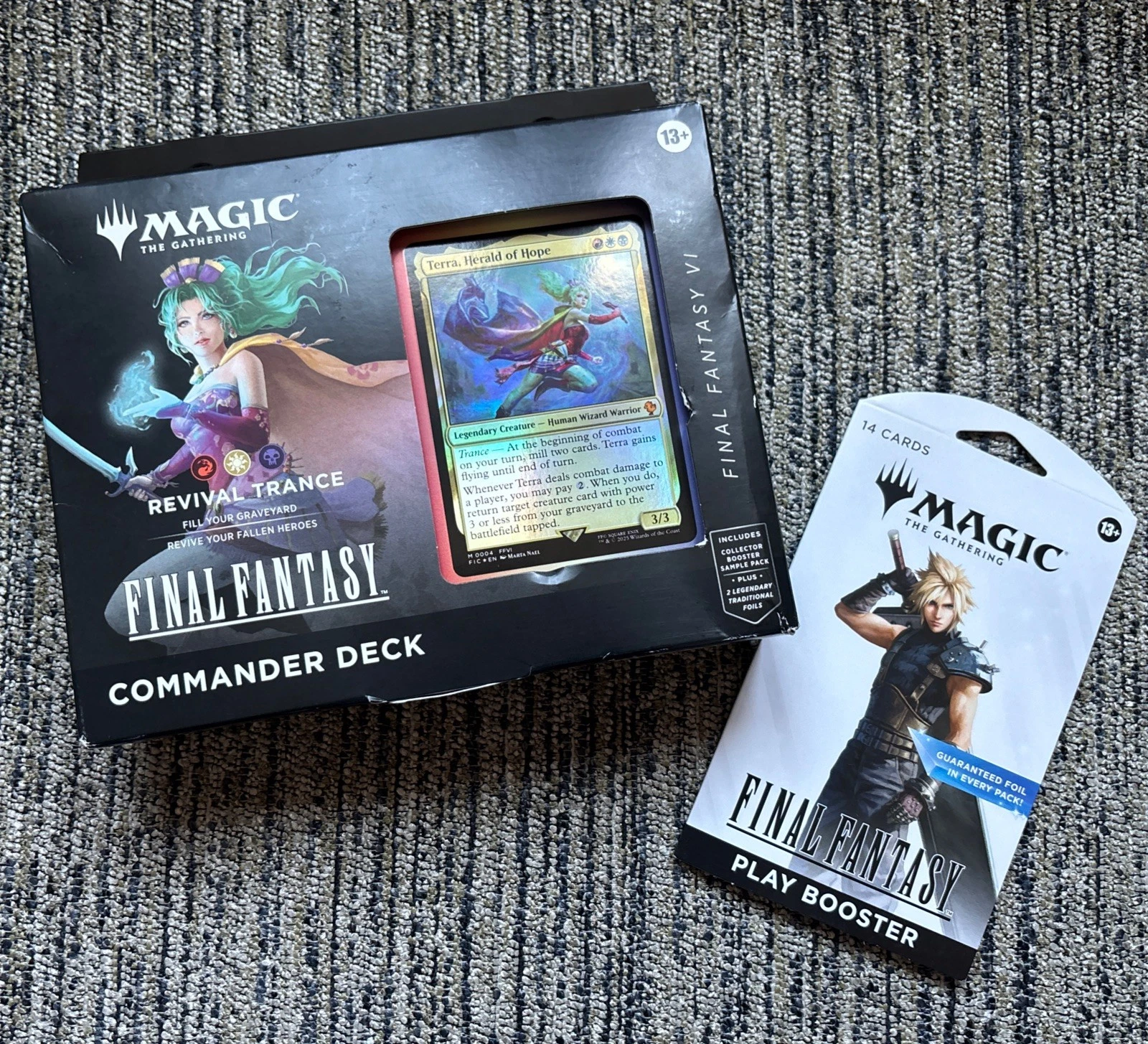 Magic The Gathering Final Fantasy Revival Trance Commander Deck & Booster Pack
