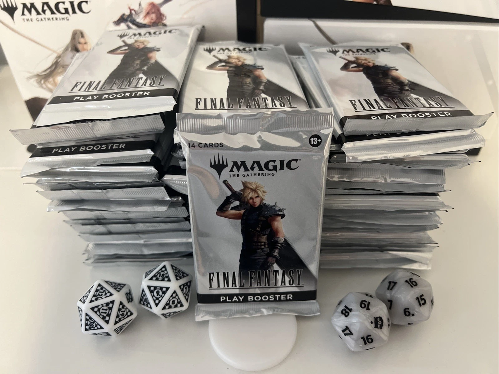 NEW LISTINGMTG Final Fantasy Play Boosters X60 + 4 Dice